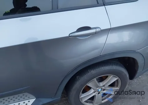 2011 BMW X5 xDrive35D z USA, uszkodzony, nr VIN 5UXZW0C54BL371255